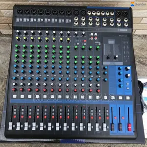 Yamaha Mixing Console