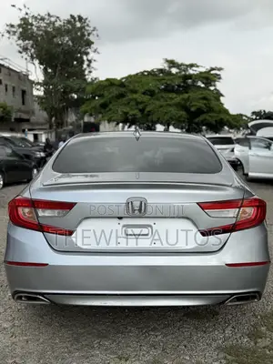 Honda Accord EX-L 2.0T 2020 Silver