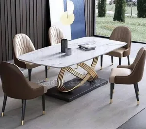 Marble Dining With Curved Legs