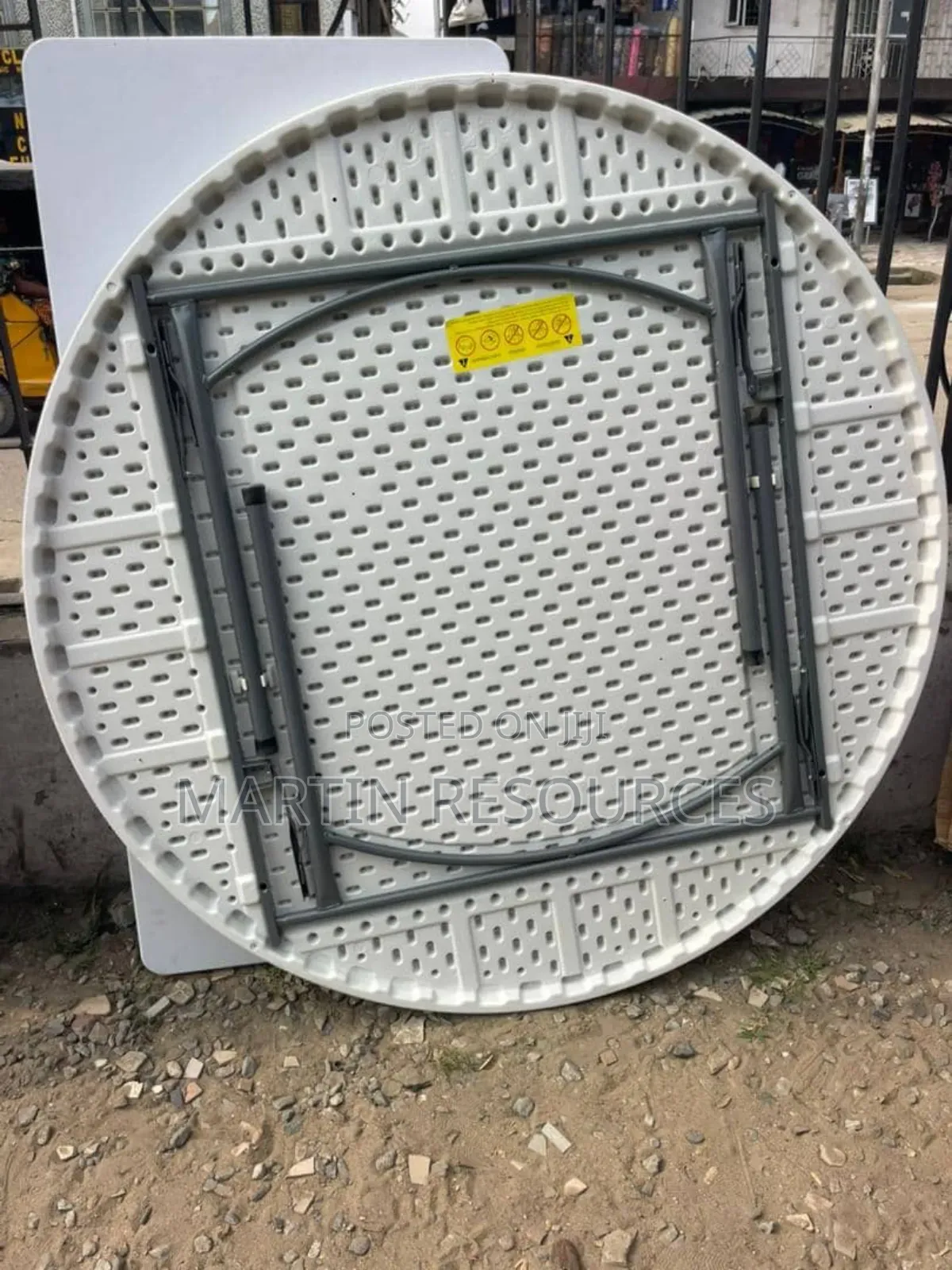 Round Foldable Table 5 Feet