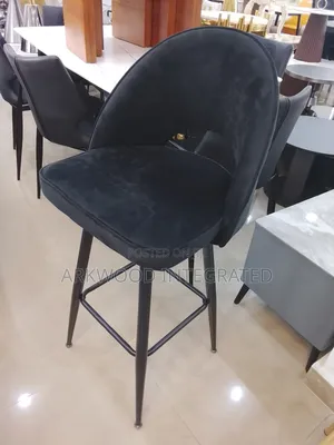 4 Metal Leg Kitchen/Bar Stool