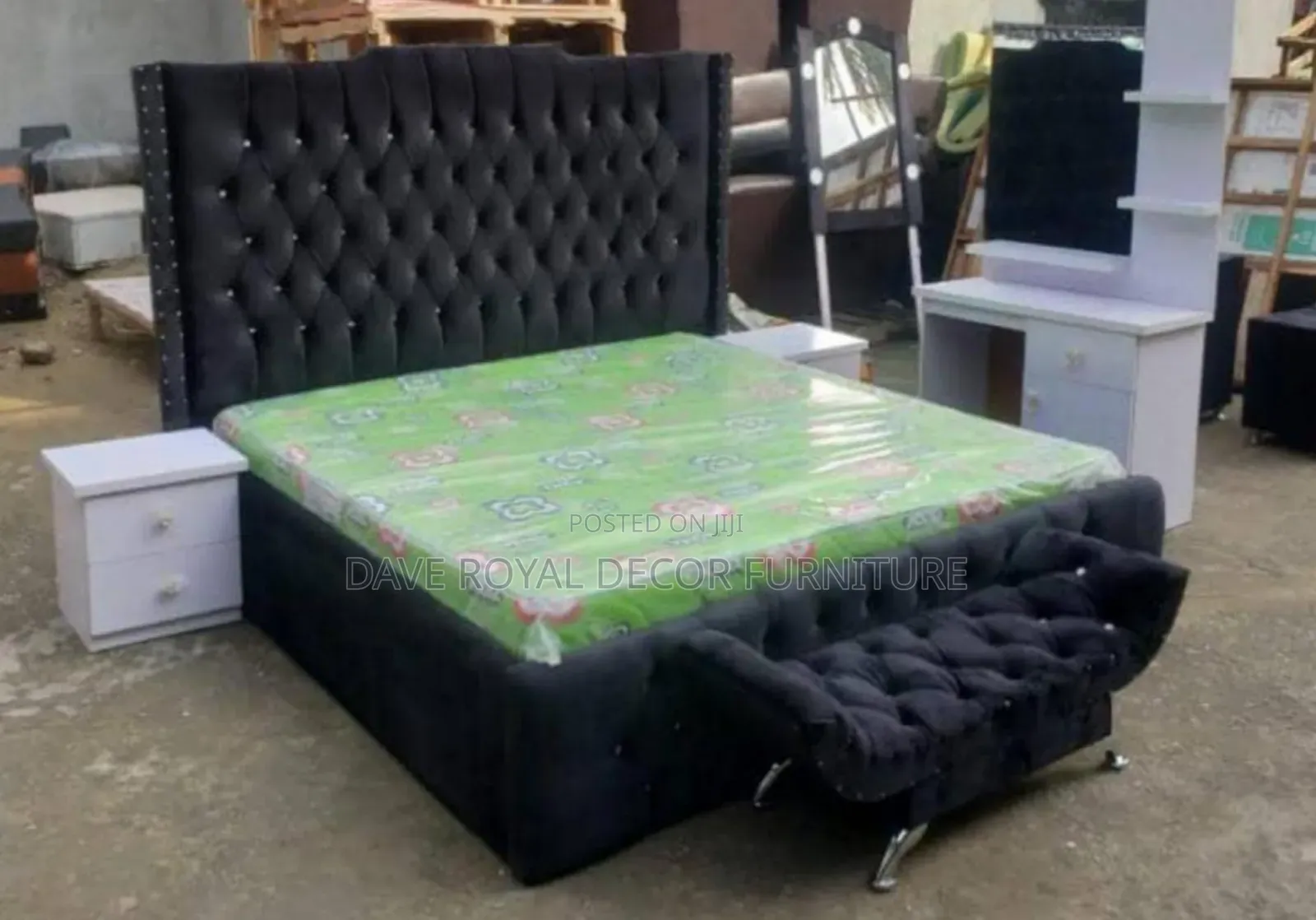 Quality 6x6 Bed With Two Bedsides and Console Mirror Foot Rest