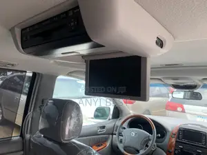 Toyota Sienna 2008 White