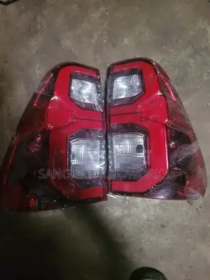 Backlight Toyota Hilux 2020