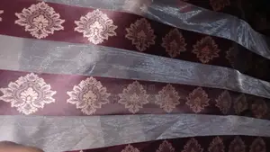 Day And Night Window Blind - Magnificent Red Floral Design