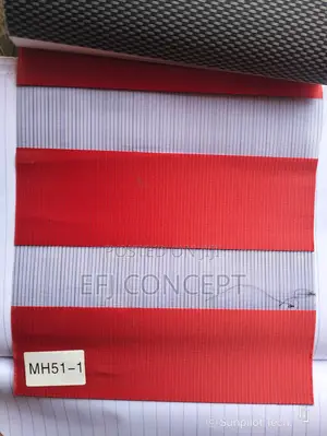 Day And Night Window Blind - Attractive Brilliant Red Design