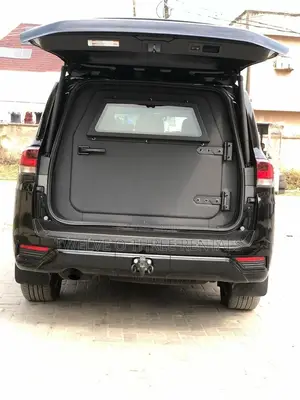Bulletproof Toyota Lc300 for Rent – Luxury, Power Protection
