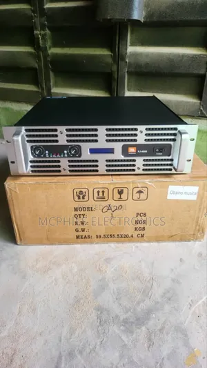 JBL 4000w Powered Amplifier