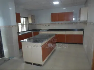 Kitchen Cabinets and Wardrobes