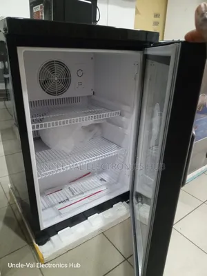 Polystar Showcase Fridge (Table Top)