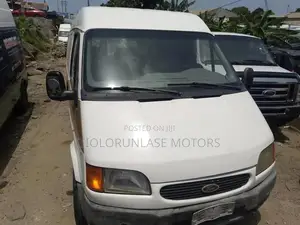 Ford Transit 2002 White