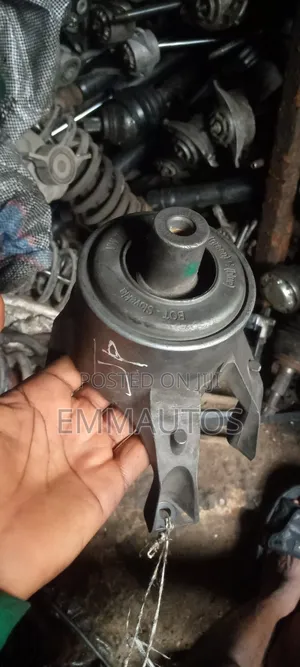 Engine Seating Vw T5 Transporter