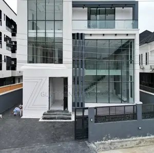Transom Window Using A Tower Aluminum Profile