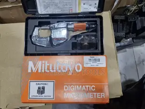 Mitutoyo Digital Micrometer 0-1"