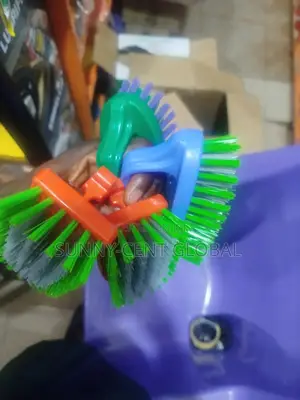 Hand Brush