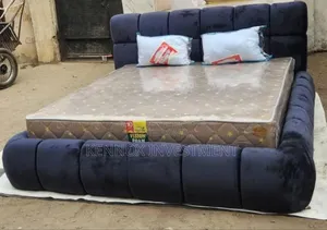 6 by 6 Bubble Bedframe Made With Quality Materials