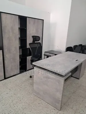 Executive Director Desk With Drawers and Shelves