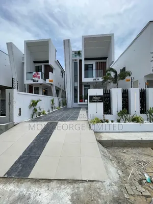 5bdrm Duplex in Ikota for sale