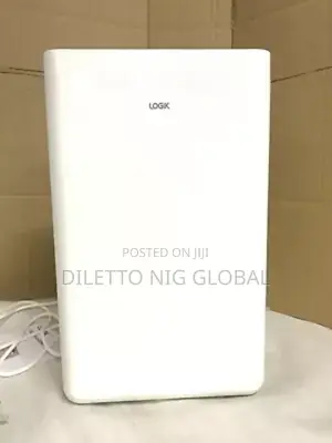 Logik 10l Dehumidifier With 4 Different Humidity Settings Mould Free
