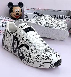 Exclusive Luxury Designer White Sneakers Shoe