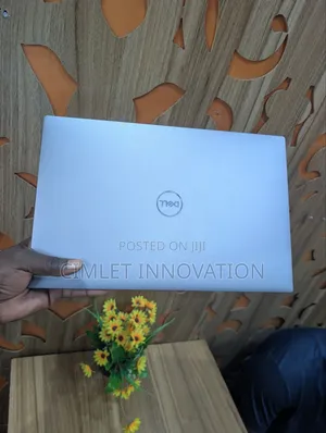 Laptop Dell Precision 5570 32GB Intel Core i7 SSD 512GB