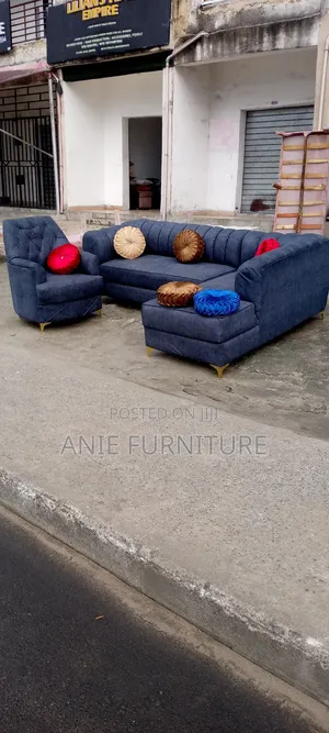 Beautiful New Design L Shaped Chair