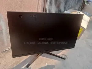 Working Perfectly Ips Samsung Frameless 27 Inches Monitor