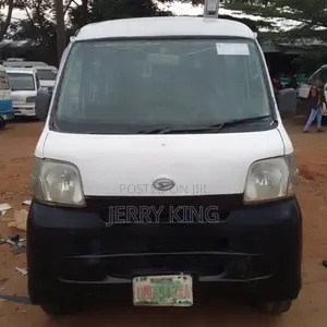 Daihatsu Hijet 2010 White