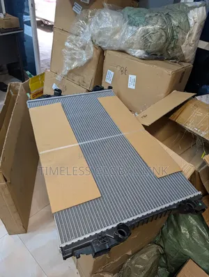 Original Radiator Porsche Panamera