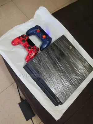 Uk  Ps4, 2pads, High Version, 15games Installed