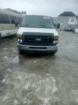 Ford E250 2010 White