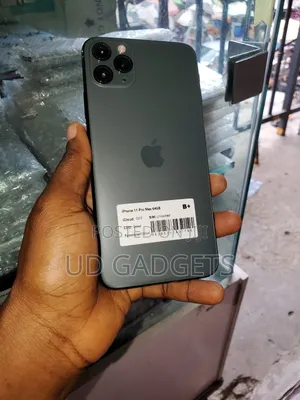Apple iPhone 11 Pro Max 64 GB Green