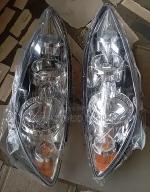 Headlamp Camry 2005/2007