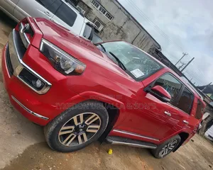 Toyota 4-Runner Limited 4x4 2018 Red