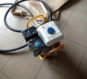 Gasoline Poker/ Concrete Vibrator Machine With Rod Set