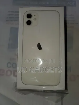 New Apple iPhone 11 128 GB White