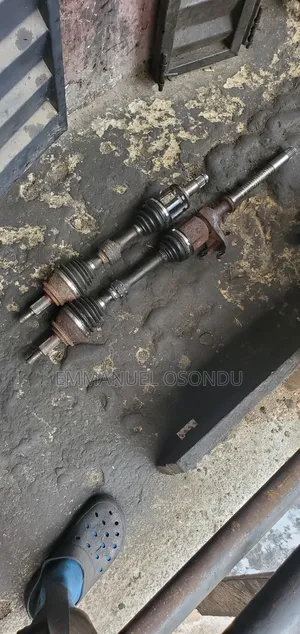 Toyota Driving Shaft for Rav4 6cylinder 2007 to 2020