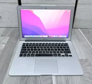 Laptop Apple MacBook Air 2015 4GB Intel Core i5 SSHD (Hybrid) 128GB