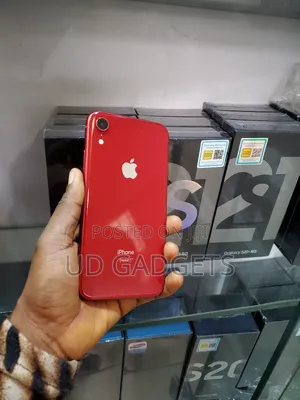 Apple iPhone XR 128 GB Red