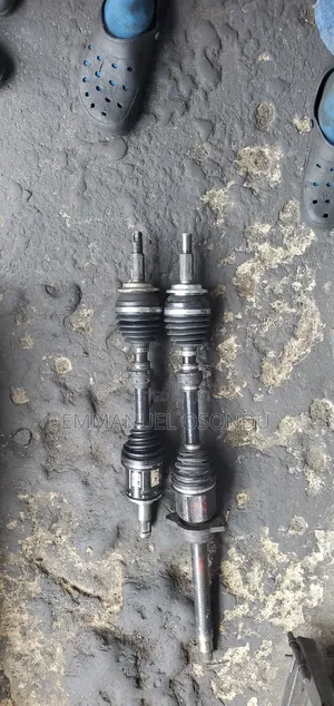 Toyota Driving Shaft for Rav4 2007 to 2013 4plugs