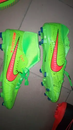 Get Ur Good Quality Leather Boot Hear