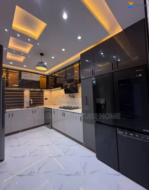 Classic Kitchen Cabinets