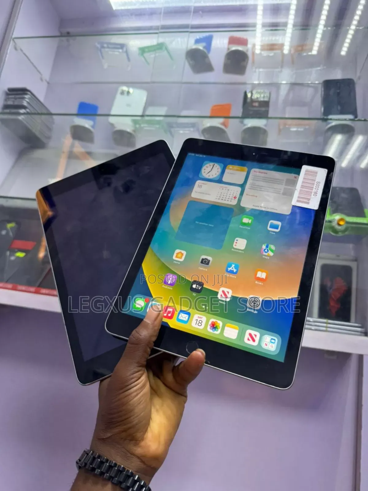 Apple iPad 5 (2022) 32 GB Gray