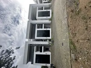 5bdrm Villa in Jabi District for sale