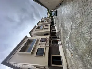 5bdrm Duplex in Jabi District for sale