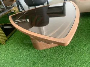 New Luxurious Center Table