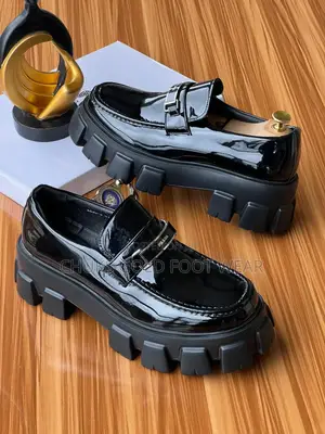 Streetwear Style Prada Fits — Fresh, Affordable, Iconic