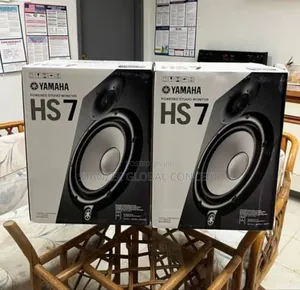 Yamaha Hs7 Powered Studio Monitor White & Black