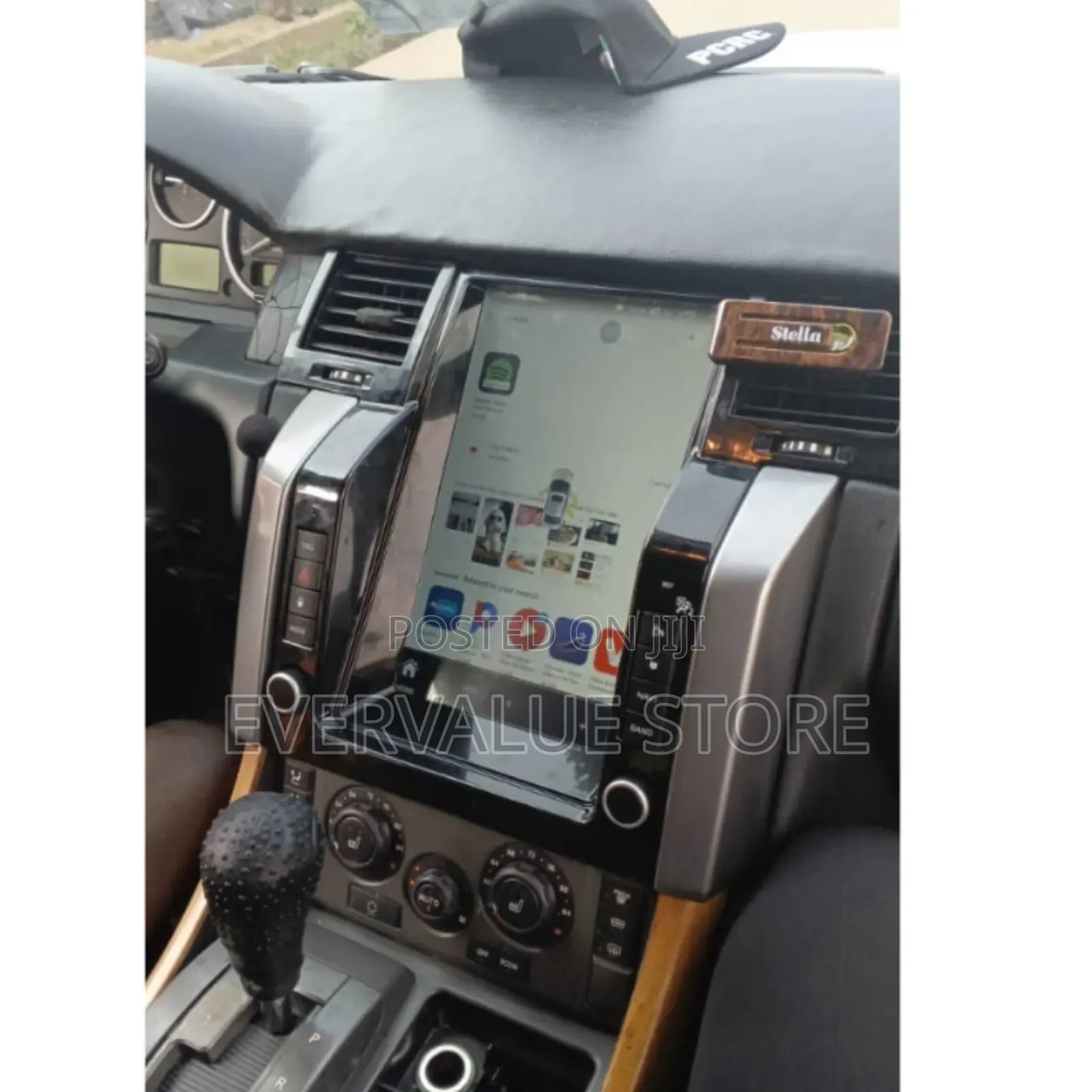 Range Rover Tesla Android