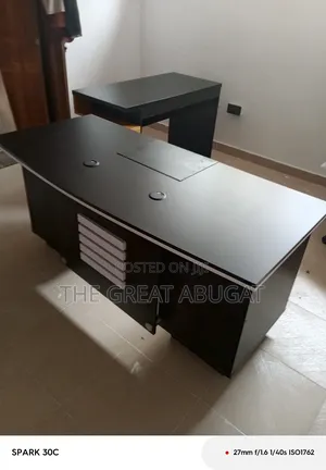 Executive Office Table With Extension